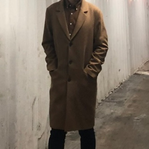 H&M Cozy Stylish Coat - Picture 4 of 5